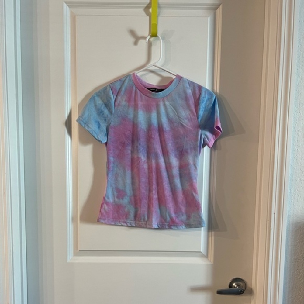 tie dye tee